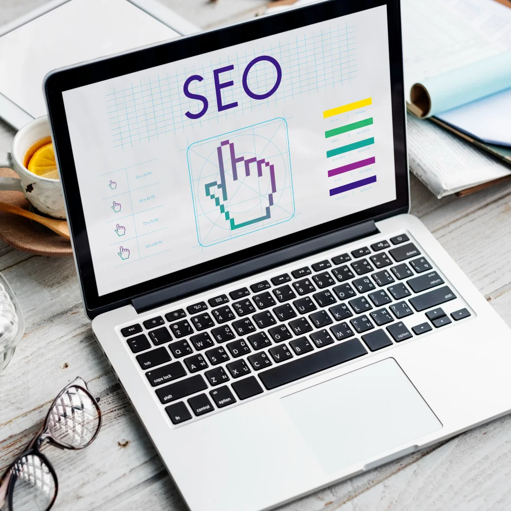 SEO para Loja de Suplementos: Como Melhorar as Vendas 2 seo links webinar hand cyberspace concept