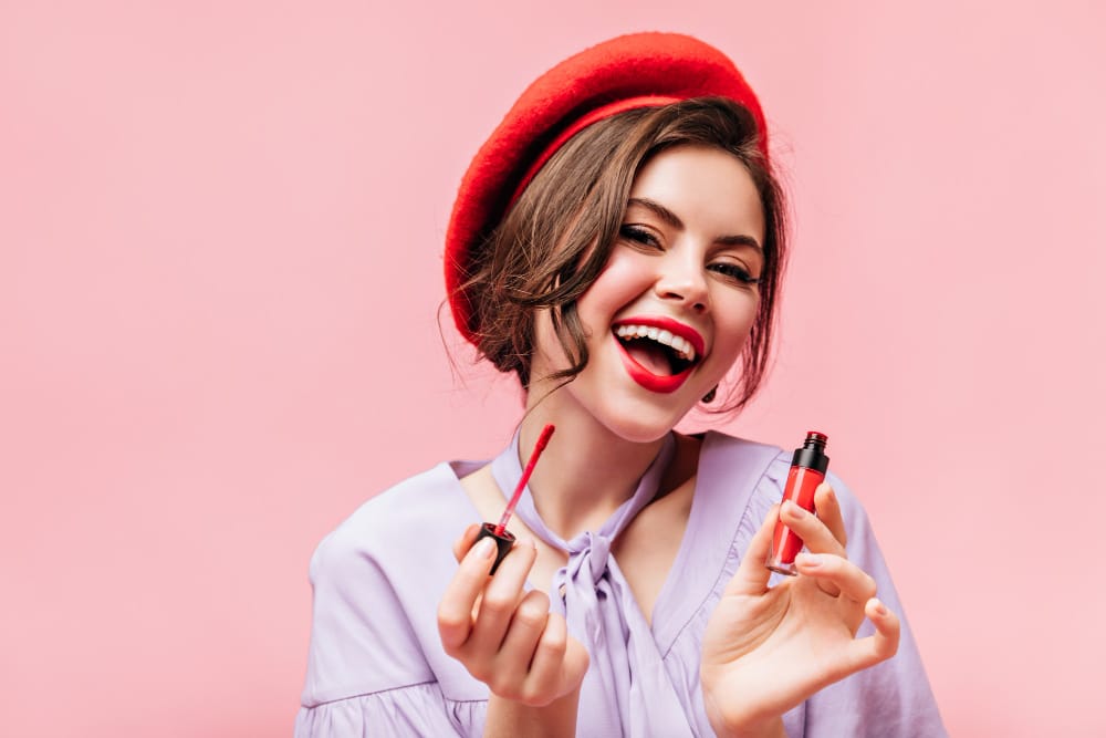 Como fazer Maquiagem Simples para Trabalhar? 2 maquiagem com batom