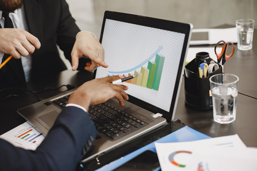 Contratar uma agência de marketing digital pode acelerar o crescimento do negócio? 3 Marketing de Performance 4